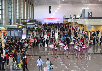 哈尔滨机场新航站楼成功转场投用