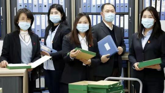 “中国第一国门”建设中的“巾帼力量”