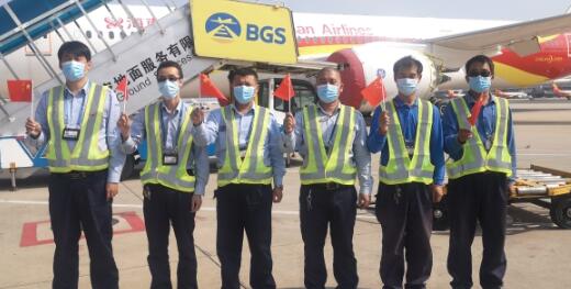 “精英男团”铸就坚实国门第一步