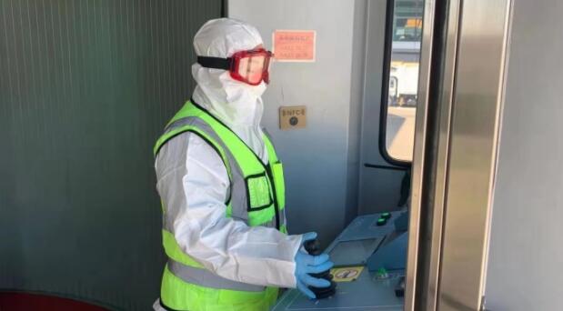 心怀“三个敬畏”   撑起运维“半边天”