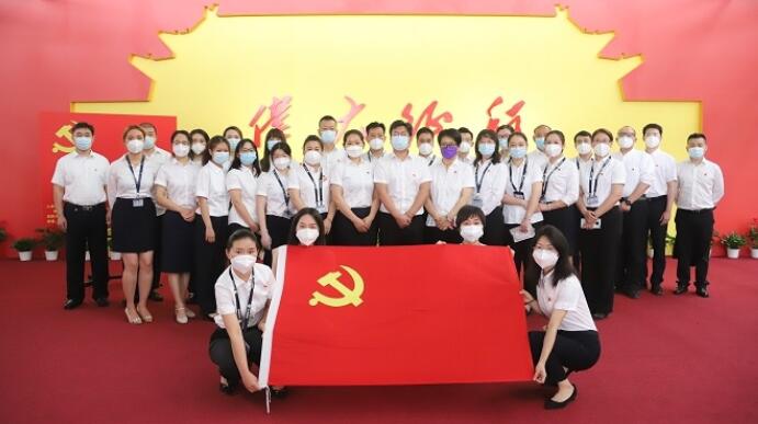 用党建力量 打造机场餐饮新标杆