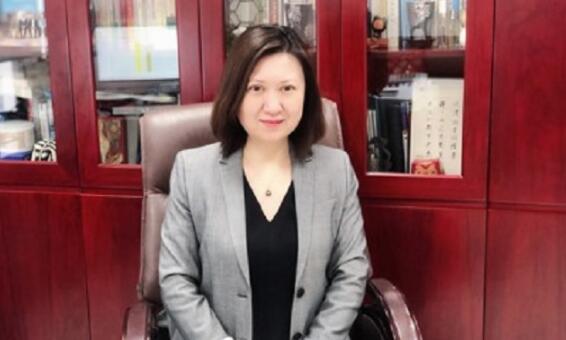 在唱响奋斗者之歌的道路上坚定前行