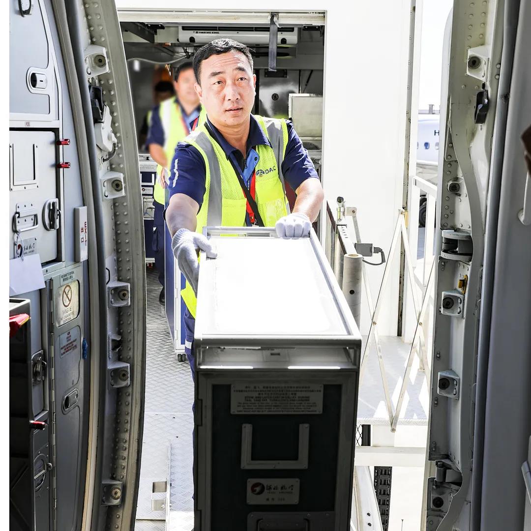 大兴航食刘立军：立足本职，当好主力军