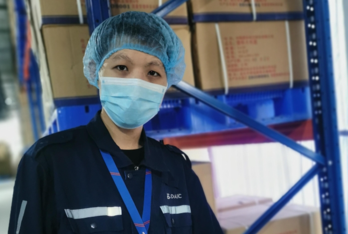 青年先锋勇作为  共克时艰显担当