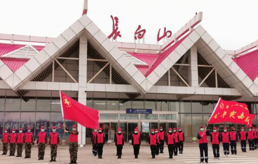 凝青春力量 铸时代华章