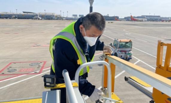 寻访国门之星|夏青：老骥伏枥 筑牢保障防线