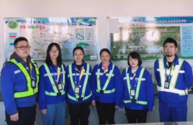 天津滨海机场鸿鹄班组：生态驱鸟 科学护航