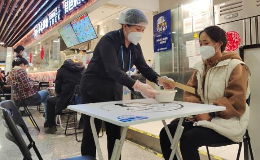 王金玲:10年，一名机场餐饮“门店专家”的炼成
