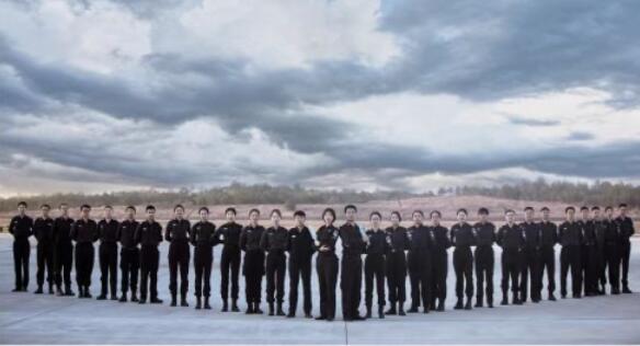 长征精神闪光芒 安检青年踏新程