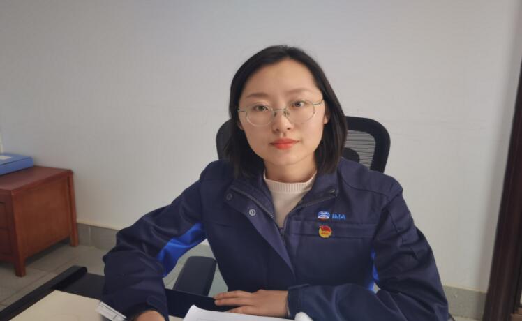 吕娜：巾帼何须让须眉，百舸竞流勇争先