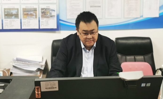 餐饮公司商圈监察霍健：一个小故事背后的三十年赤子心