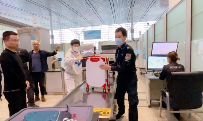 天津滨海机场安检站：用责任与担当铸就平安堡垒