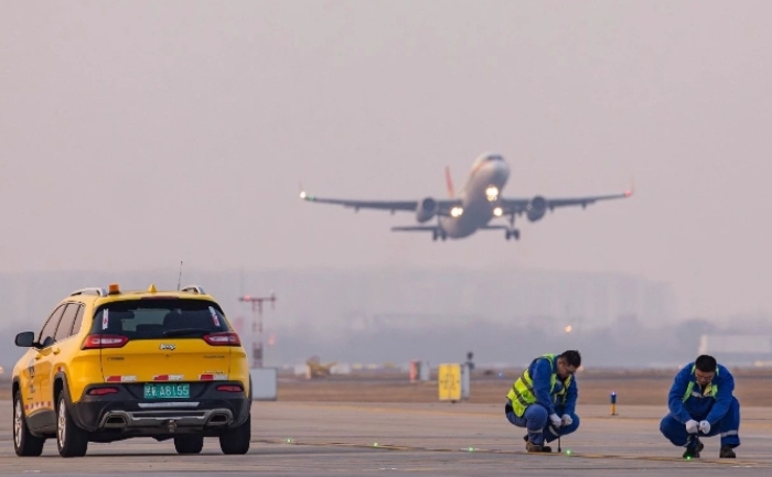 天津滨海机场助航灯光党支部：党建引领 智慧助航建设再上新台阶