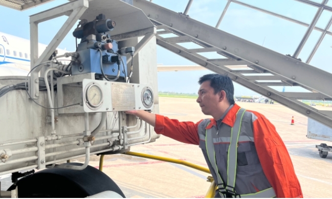 首都机场集团“两优一先”| 范玉凯：敬业奉献写华章 党员风采耀机坪