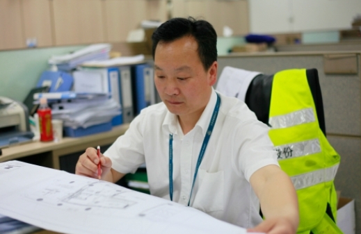 李松广：一名老党员的匠心