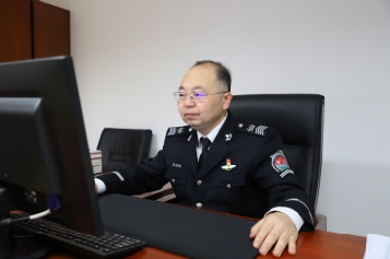 安保公司郭金亮：以奋斗为笔  绘就安保事业发展新画卷