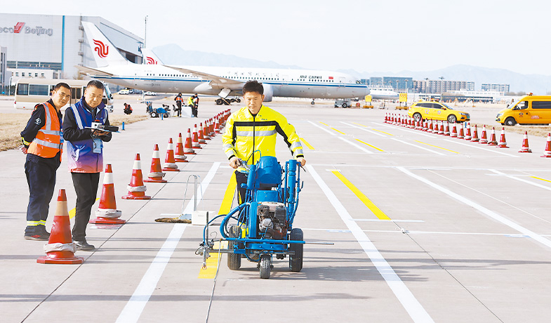 技能比拼  匠心筑梦