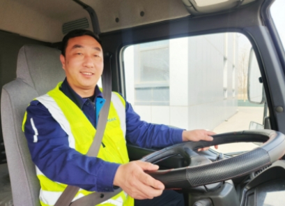 大兴航食刘立军：一线安全“守门员”的责任与担当