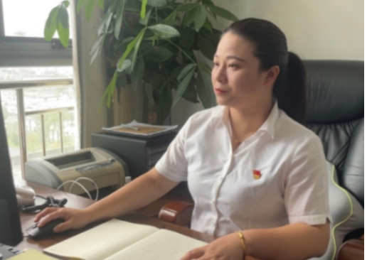 国门工匠|宋龄芳：匠心深耕廿六载 真情服务绽芳华