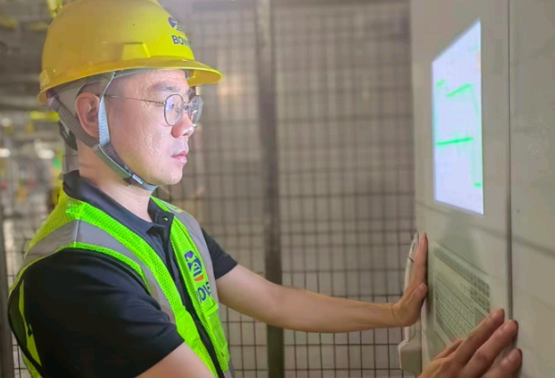 孙波：钢铁意志守国门 匠心运维护安全