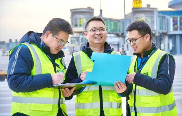 首维公司沈强：客桥运维的多面手，大兴机场的奋进者