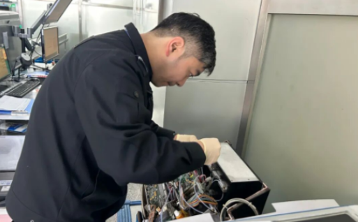 新春走基层|江西机场集团欧阳志辉：方寸之间 守护平安