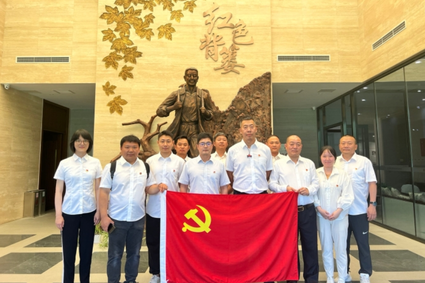两优一先 | 先锋守国门，忠诚铸党魂